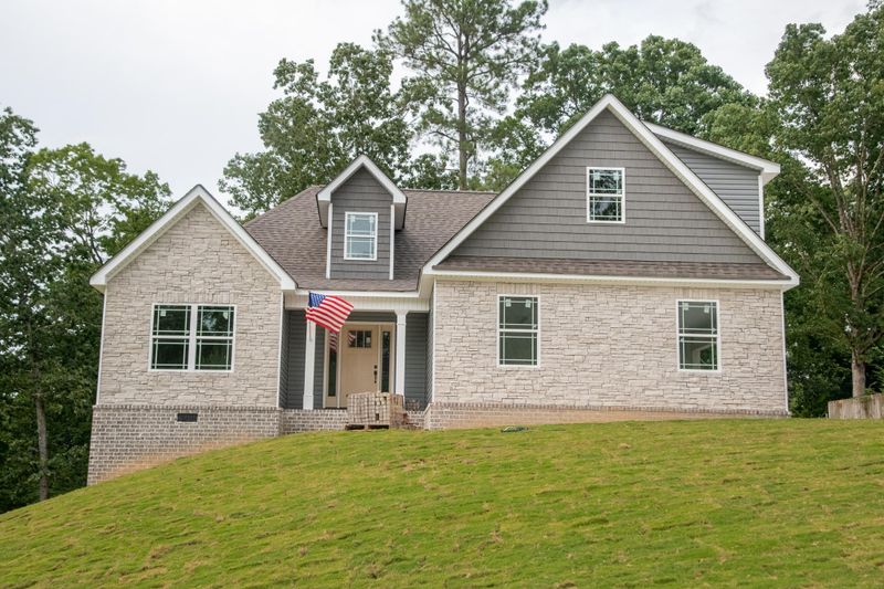 42 Lee Ct, Ringgold, GA 30736
