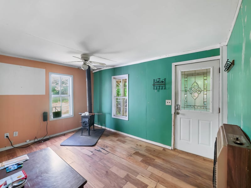9359 Scenic Hw, Lookout Mountain, GA 30750