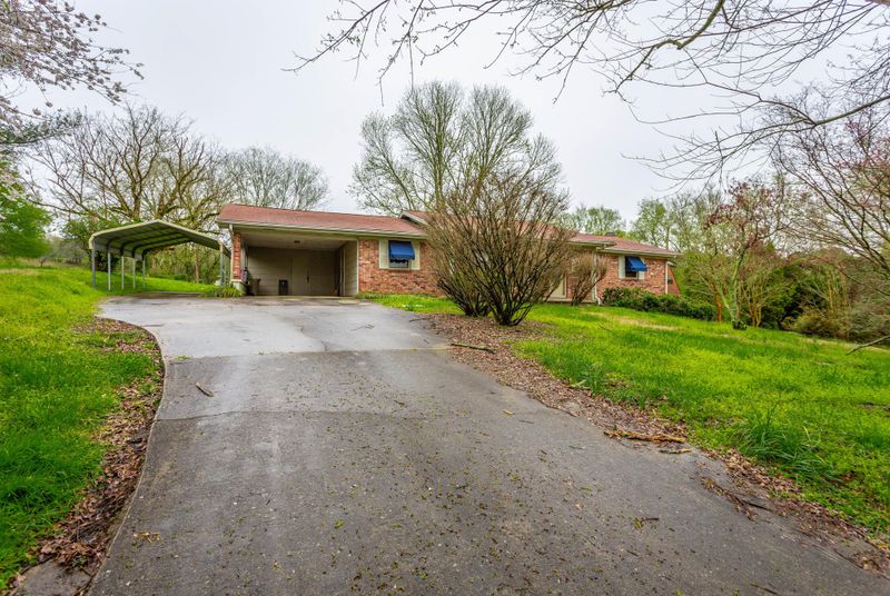 20 Ford Pl, Ringgold, GA 30736