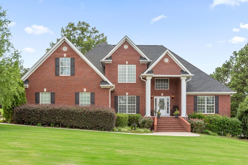 50 Legacy Dr, Ringgold, GA 30736