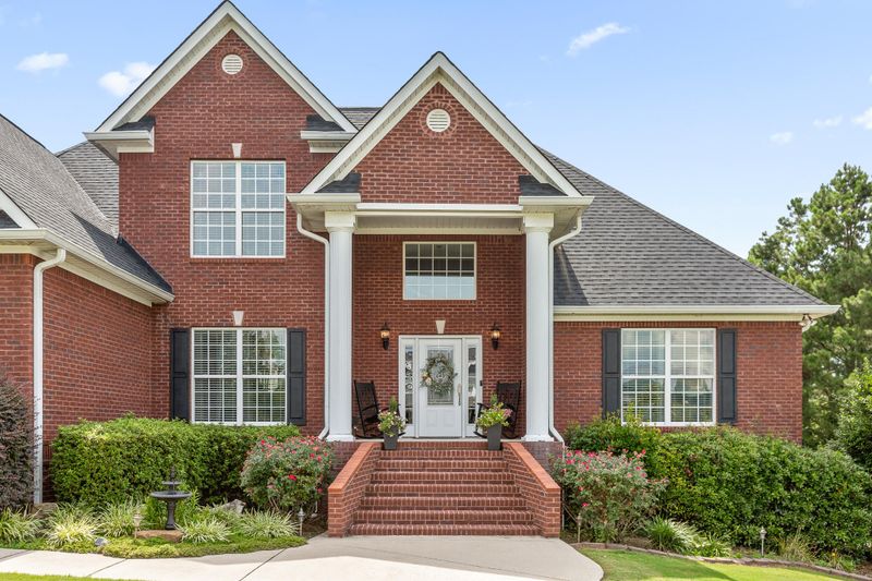 50 Legacy Dr, Ringgold, GA 30736