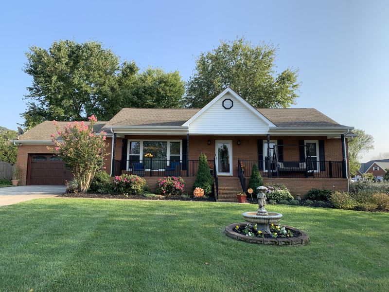 94 Dove Dr, Ringgold, GA 30736
