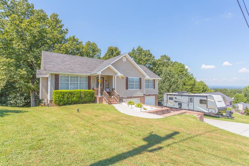 133 Shady Brook Ln, Ringgold, GA 30736