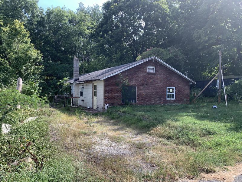 129 Hargrave Rd, Rossville, GA 30741