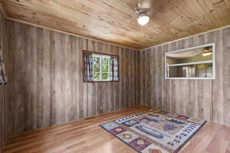 141 Lytle Rd, Rossville, GA 30741