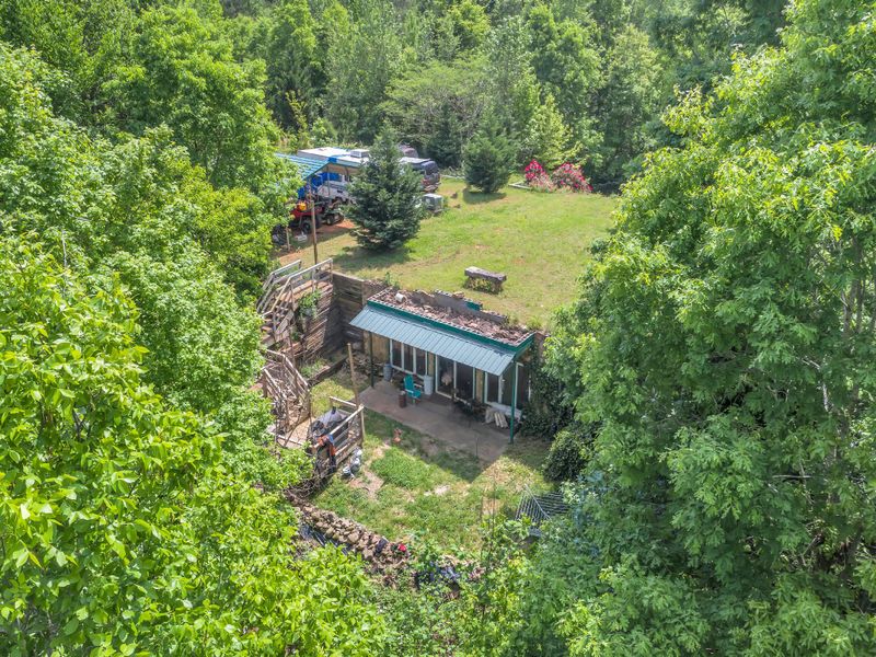 341 Rape Dr, La Fayette, GA 30728