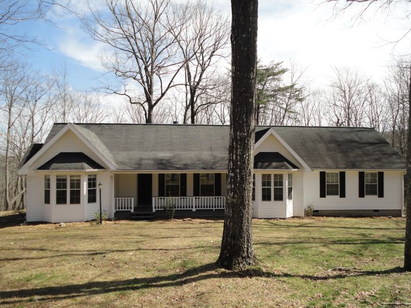 107 Miller Trl, Rising Fawn, GA 30738