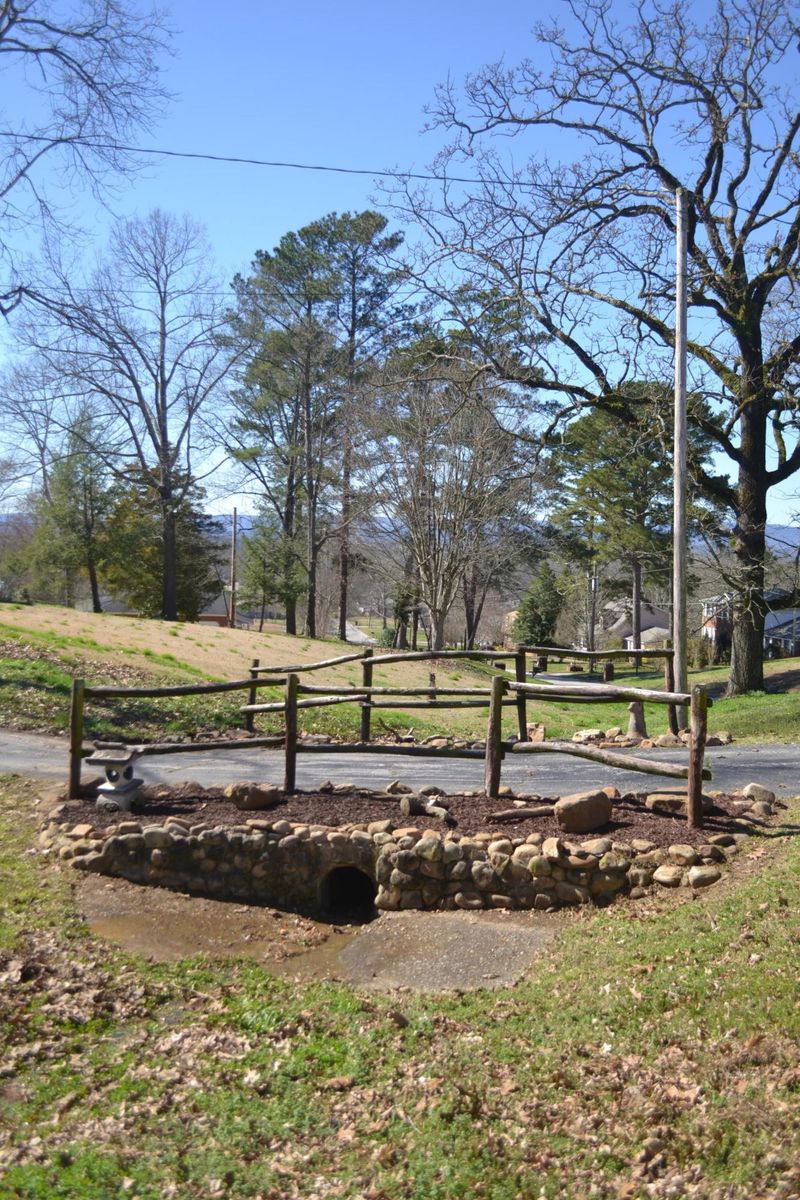 302 Richard Dr, Ringgold, GA 30736