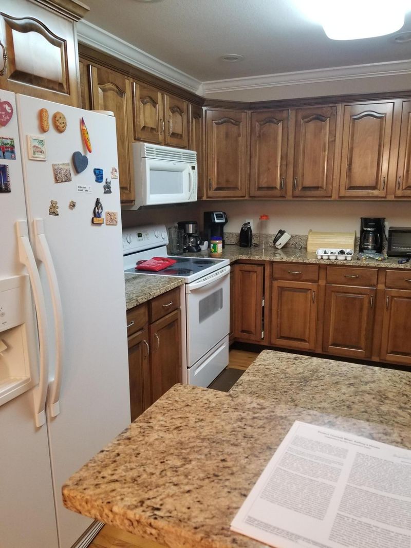 179 Big Creek Ln, Ringgold, GA 30736