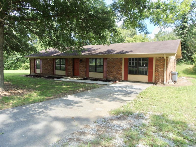 112 Benton Dr, Ringgold, GA 30736