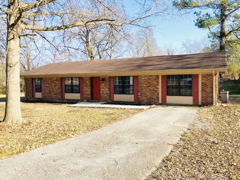 112 Benton Dr, Ringgold, GA 30736