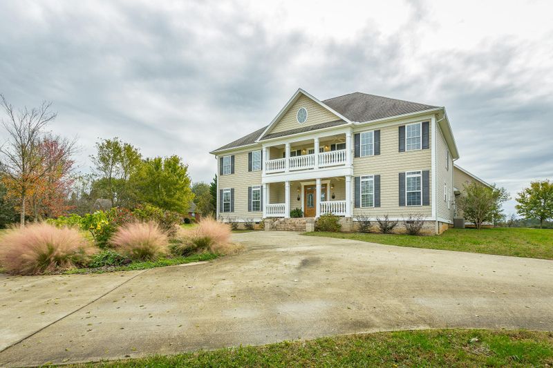 1171 Twin Cedars Rd, Chickamauga, GA 30707