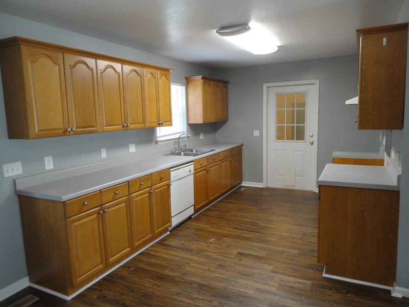 105 Wildfire Dr, Ringgold, GA 30736