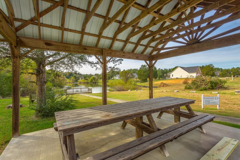 732 Ginger Lake Dr, Rock Spring, GA 30739