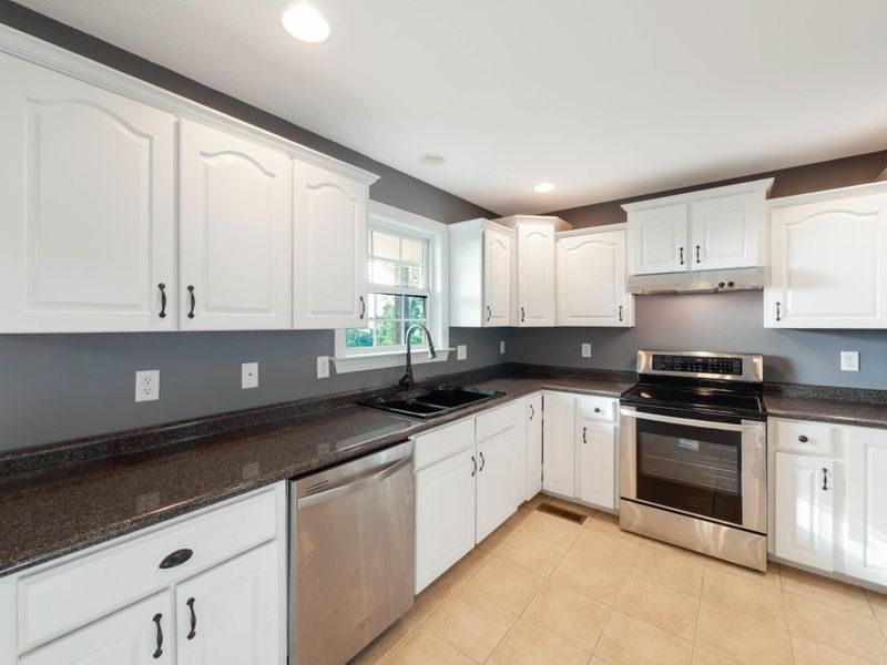 141 Promise Heights Dr, Ringgold, GA 30736