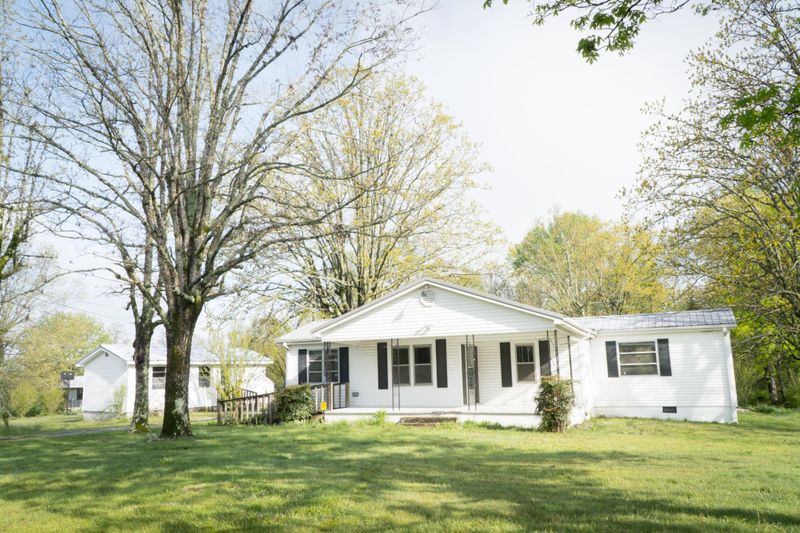 138 County Rd 804, Flat Rock, AL 35966