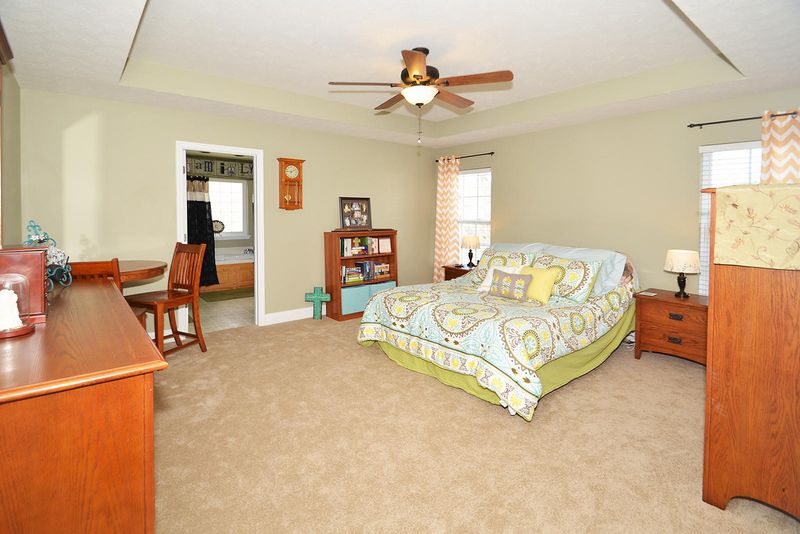 462 Bluff View Dr, Ringgold, GA 30736