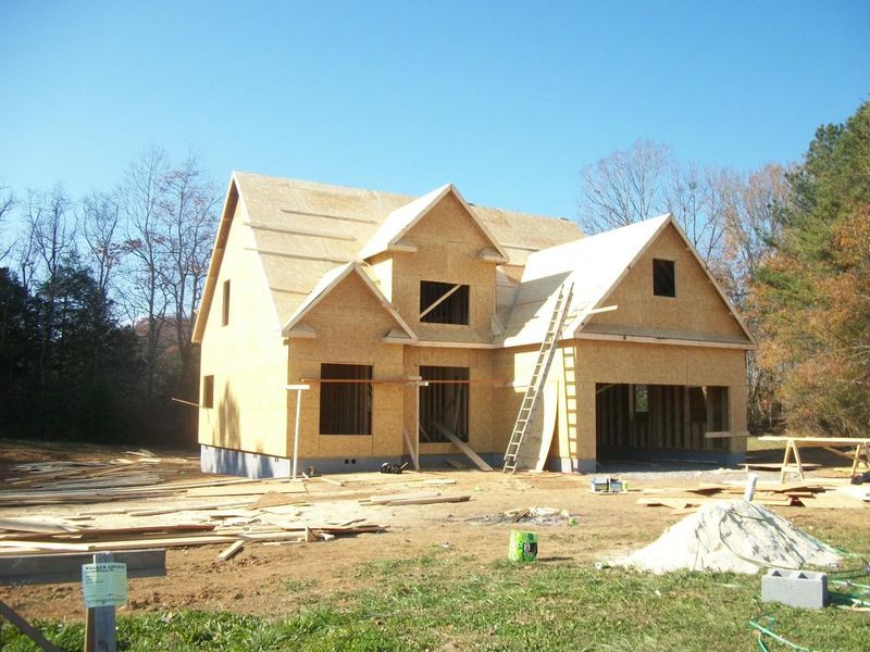 738 Ginger Lake Dr, Rock Spring, GA 30739