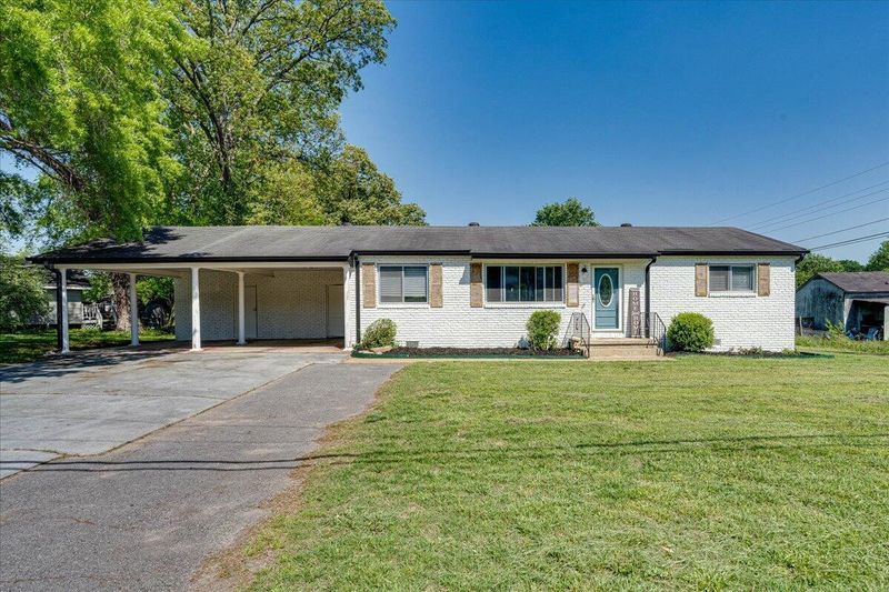 385 Cross St, Rossville, GA 30741