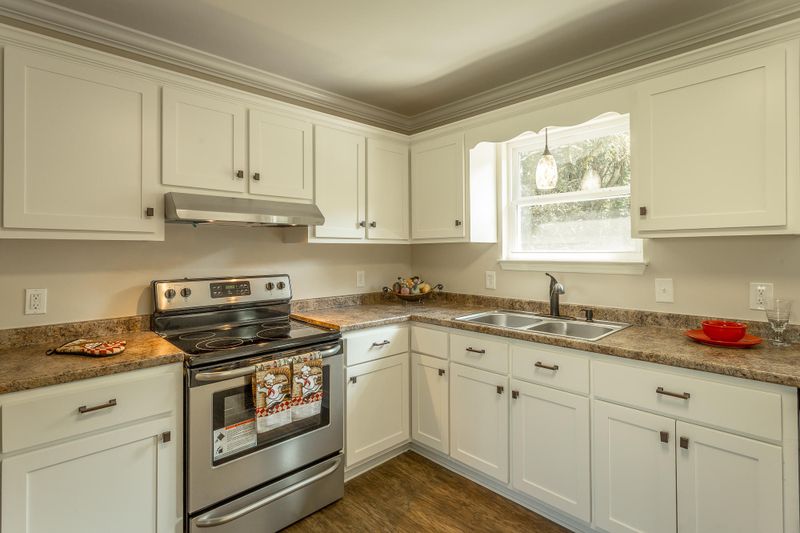 359 Smoketree Cir, Ringgold, GA 30736