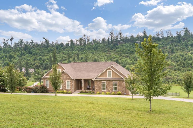 3182 Cherokee Valley Rd, Ringgold, GA 30736