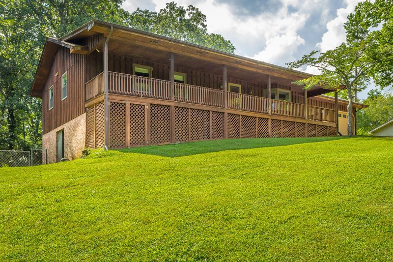 547 Jacobs Rd, Ringgold, GA 30736