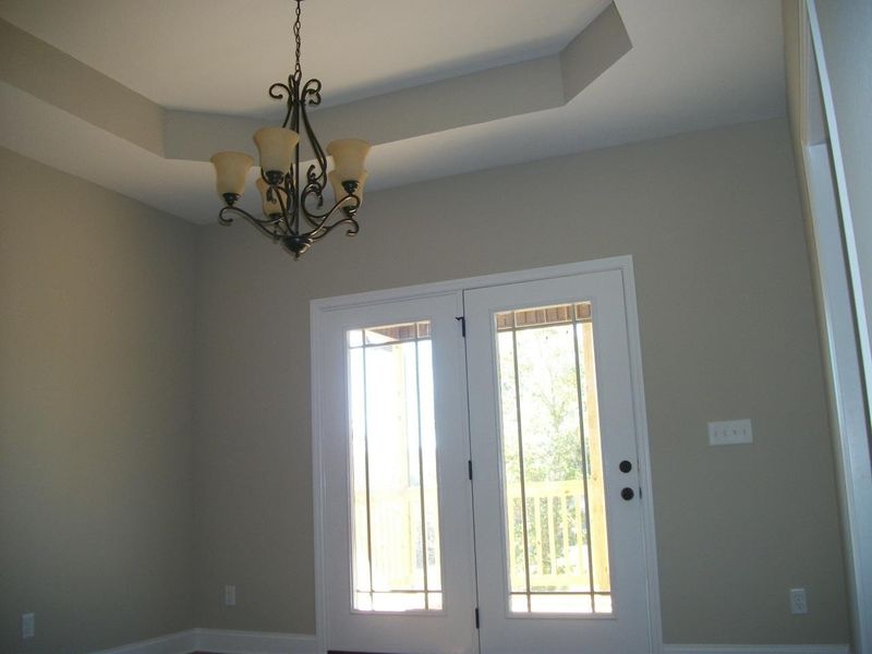 701 Ginger Lake Dr, Rock Spring, GA 30739