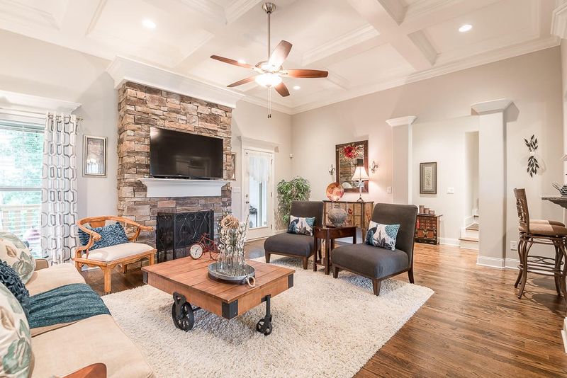 118 Stones Throw Ln, Chickamauga, GA 30707