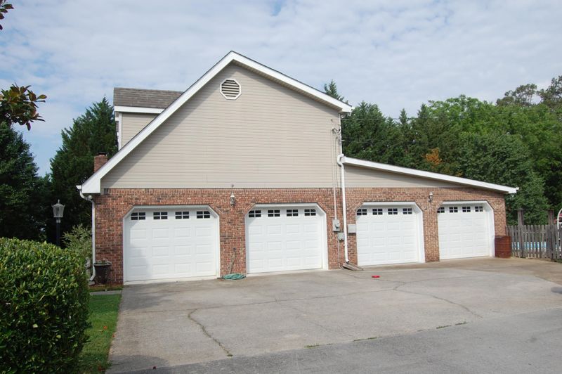 17 Pine Dr, Ringgold, GA 30736