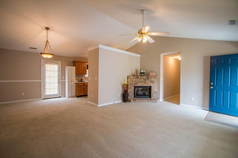 198 Chloe Belle Cir, Ringgold, GA 30736