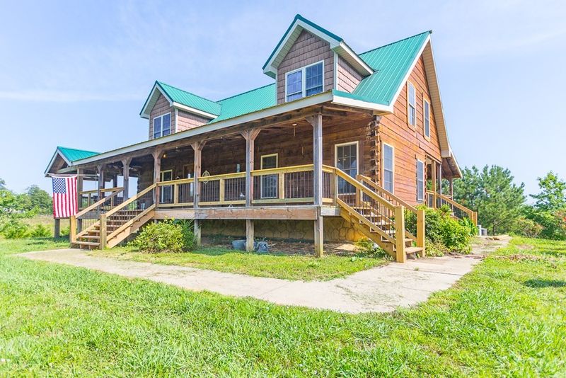 1245 Old Grade Rd, Resaca, GA 30735