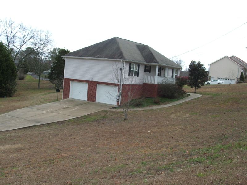 270 Lauren Cir #3, Chickamauga, GA 30707