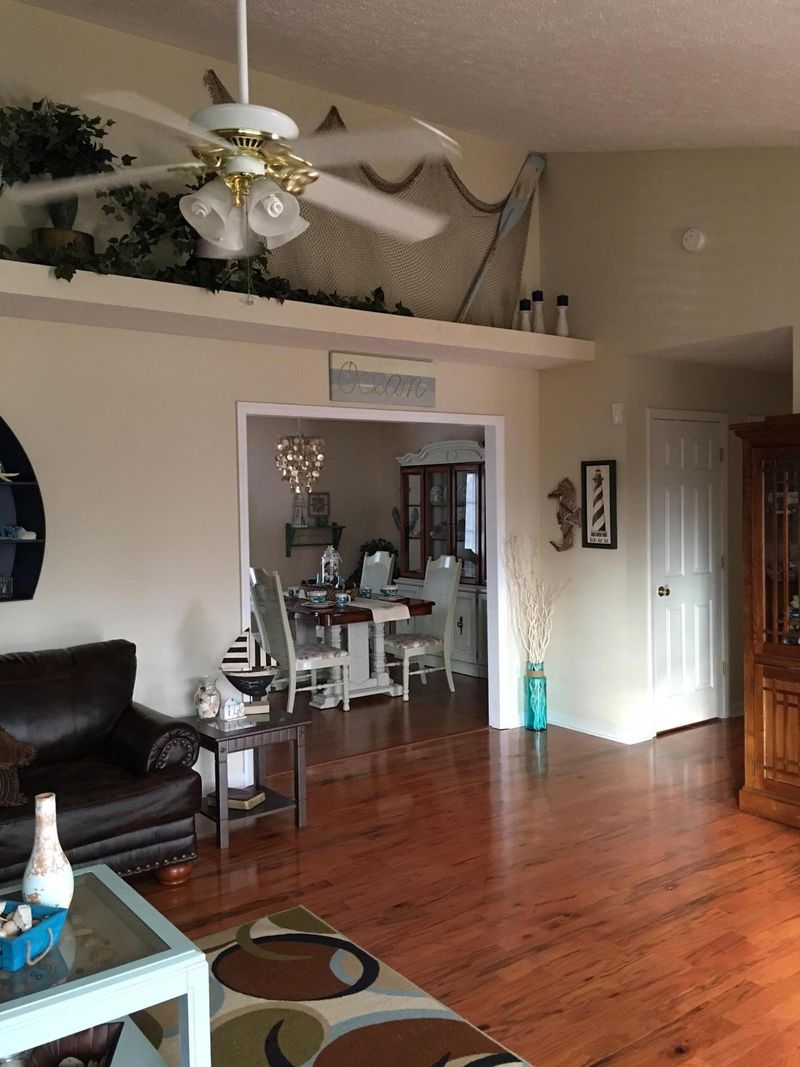 105 Sydney Ln, Tunnel Hill, GA 30755