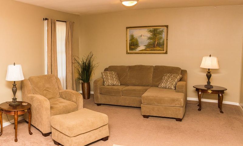 523 Allgood Rd, Flintstone, GA 30725