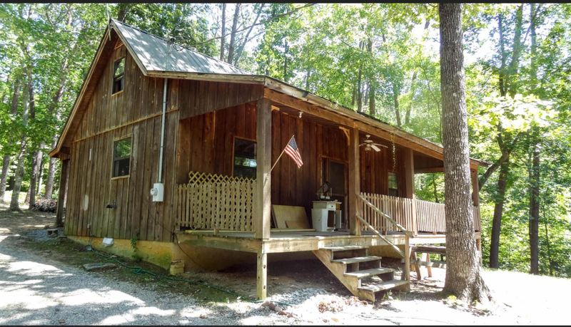 112 Slygo Rd, Trenton, GA 30752