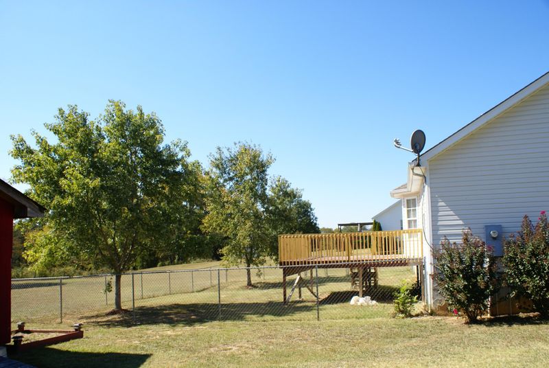 19 Cattail Dr, Rock Spring, GA 30739