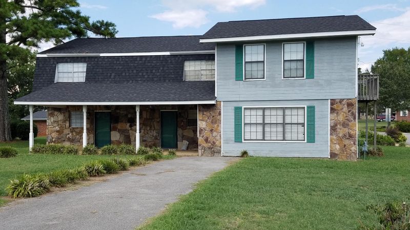 1310 Park Forrest Dr, Fort Oglethorpe, GA 30742