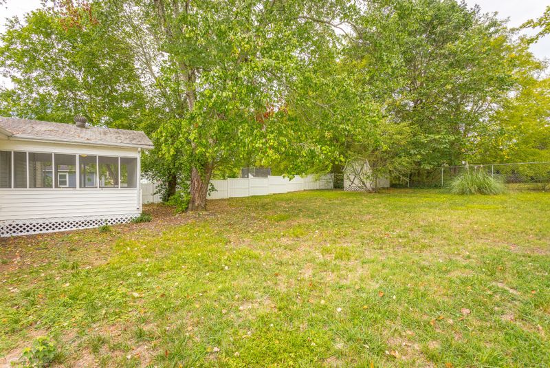 32 Polk Cir, Fort Oglethorpe, GA 30742