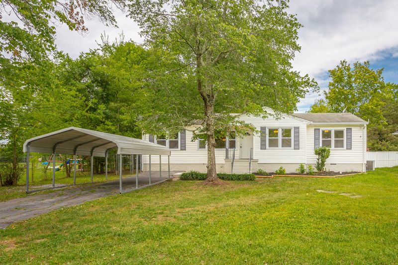 32 Polk Cir, Fort Oglethorpe, GA 30742
