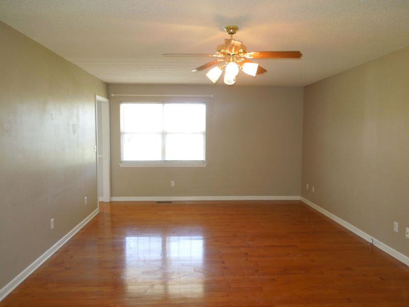 105 Teal Dr, Ringgold, GA 30736