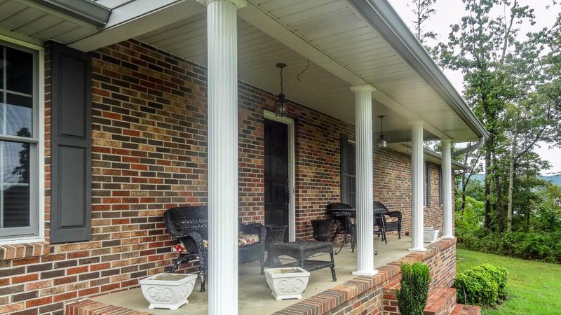 592 Dedmon Rd, Ringgold, GA 30736