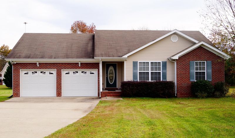 94 Crosswinds Dr, Ringgold, GA 30736