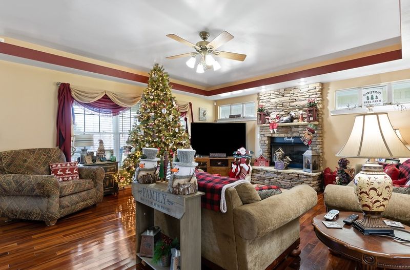 890 Alexander Bridge Rd, Ringgold, GA 30736
