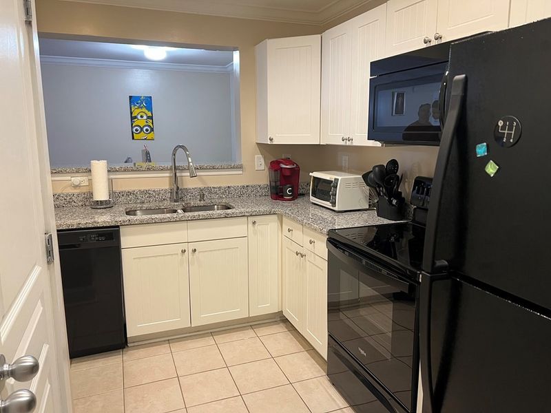 1130 Tree Top Way Apt 1302, Knoxville, TN 37920