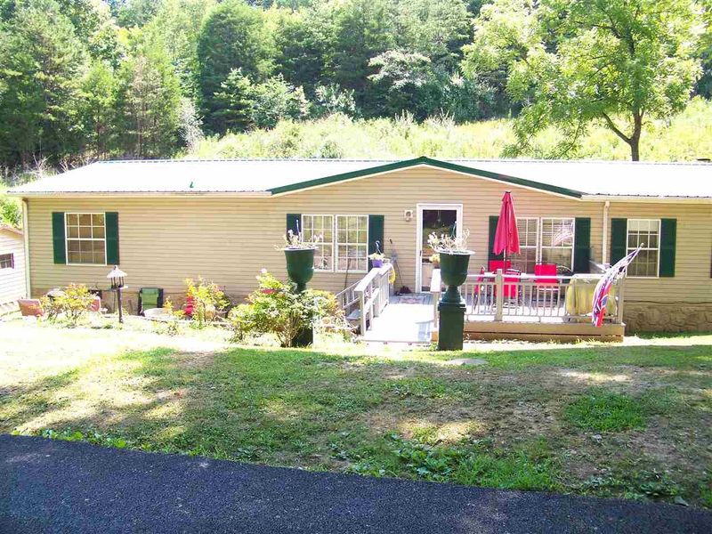 1450 Clear Branch Rd S, Loudon, TN 37774