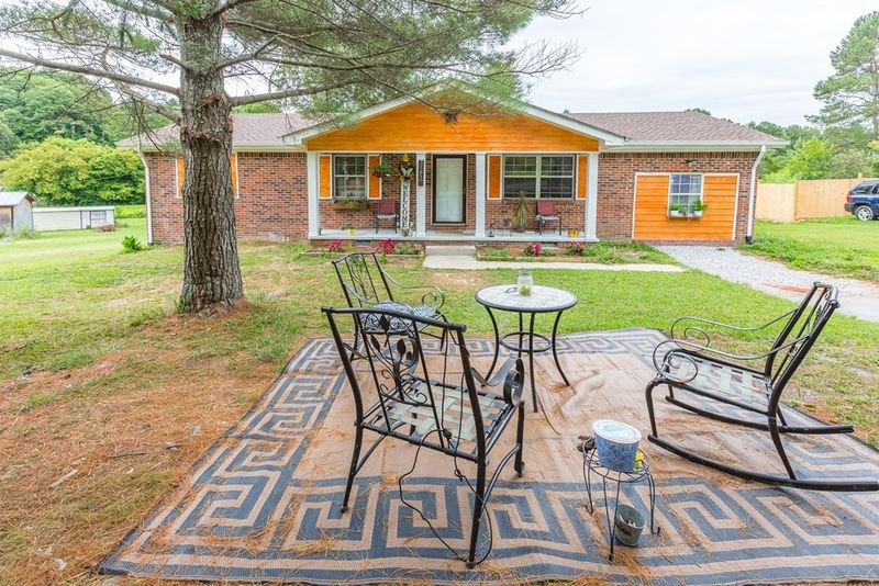 3983 Marble Top N, Chickamauga, GA 30707