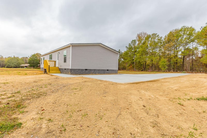 521 Nw Midway Rd, Resaca, GA 30735