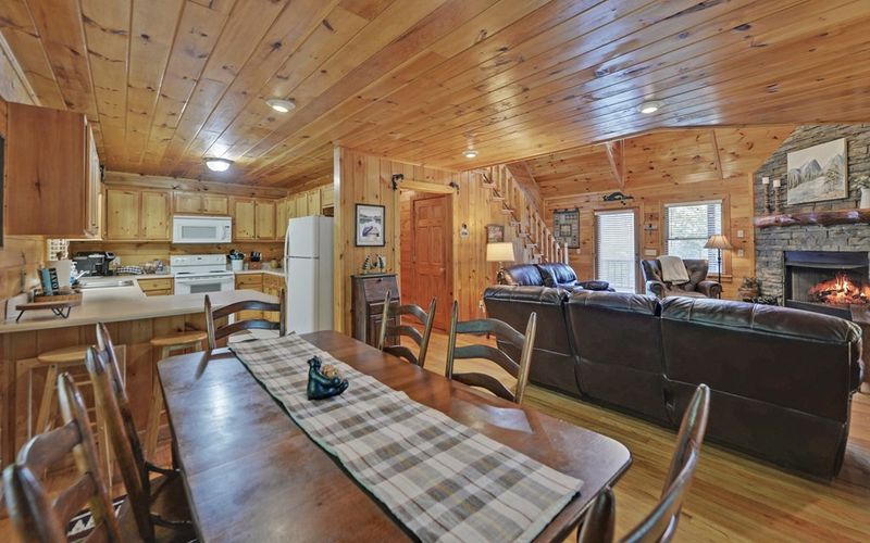 255 Wunder Bear Rg, Morganton, GA 30560