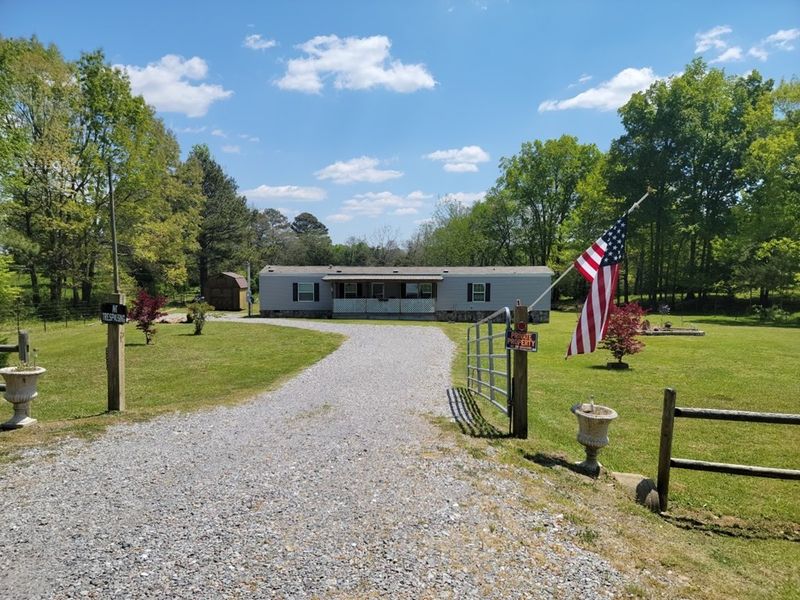 4526 Mount Pleasant Rd, Cohutta, GA 30710