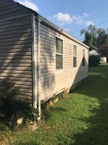2029 Seminole Ave, Knoxville, TN 37915